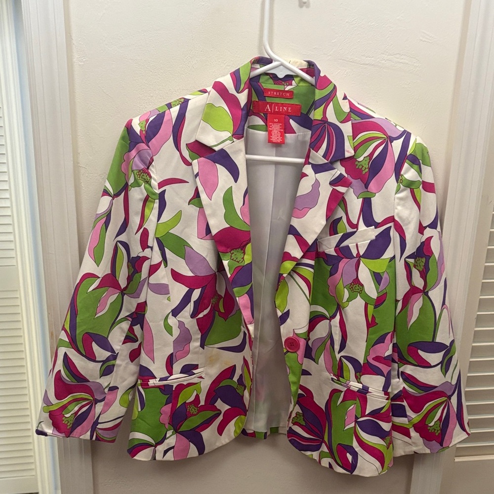 Vibrant Floral Blazer